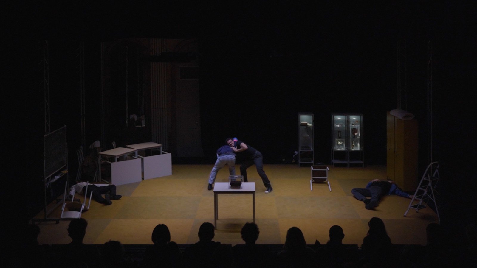 Full Performance.00_57_13_17.Still034